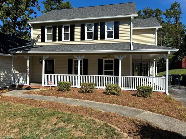 930 Foxhall Dr, Winston Salem, NC 27106