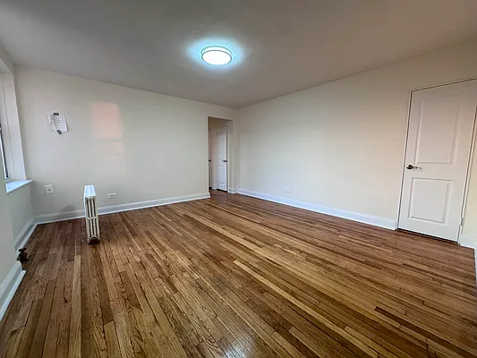 Rented by Premier One Realty LLC | media 7