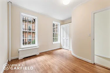 Rented by Leslie J. Garfield