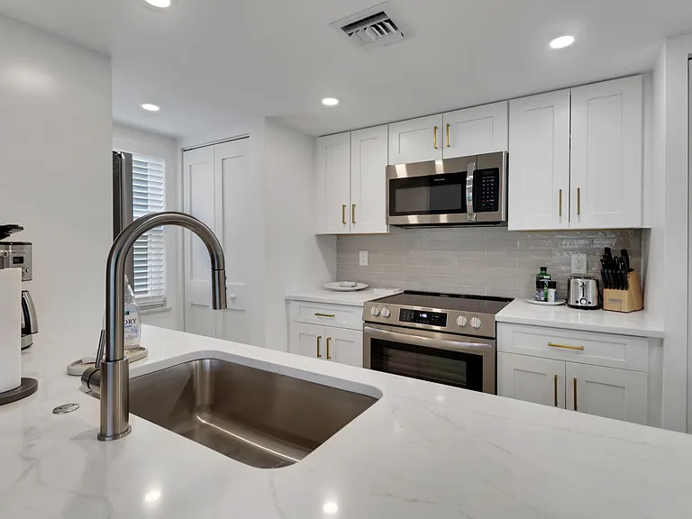 1155 Sandpiper St #A5 — Photo 5
