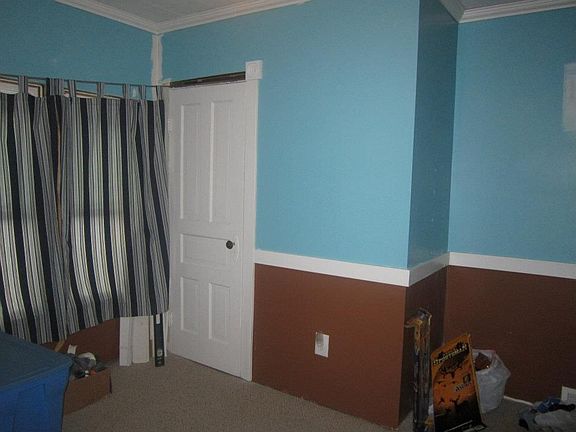 2nd floor bedroom