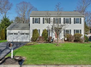 125 Foxhollow Dr, Lanoka Harbor, NJ 08734