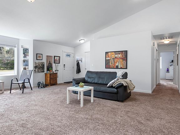 2nd image of 3328 Oas Dr W