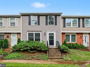 8309 Pondside Ter, Alexandria, VA 22309