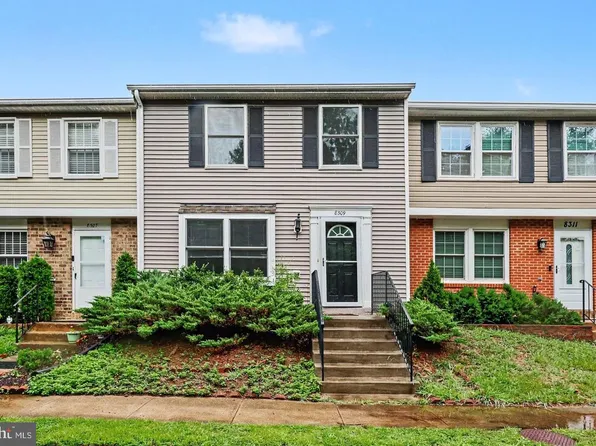 8309 Pondside Ter, Alexandria, VA 22309