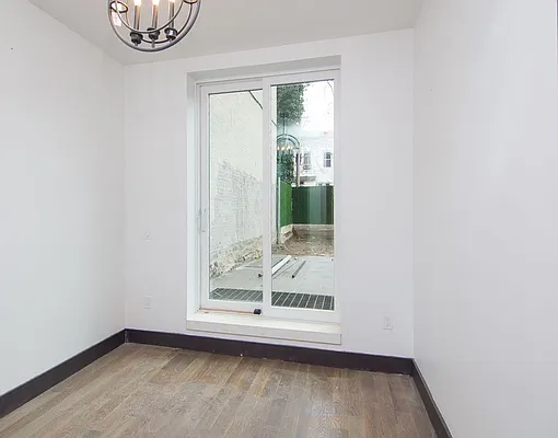 Rented by Midbrook Realty, LLC | media 4