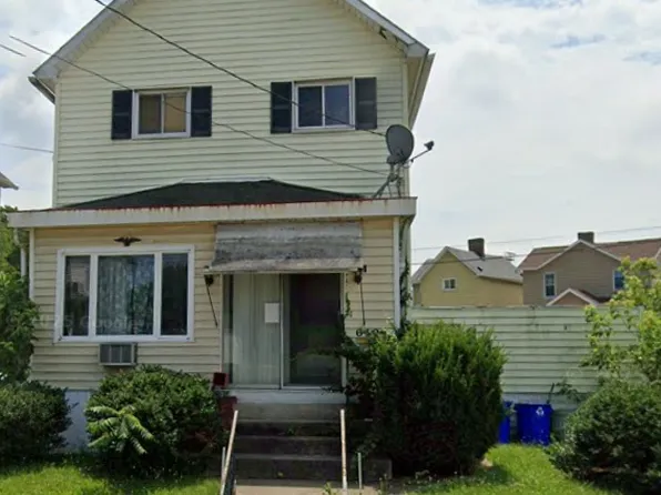 610 Allen St, New Castle, PA 16101