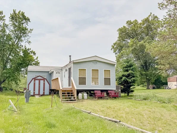 23/185 Woodhaven Dr E, Sublette, IL 61367