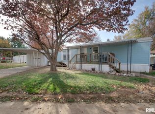 1512 Dewees Ave, Quincy, IL 62305