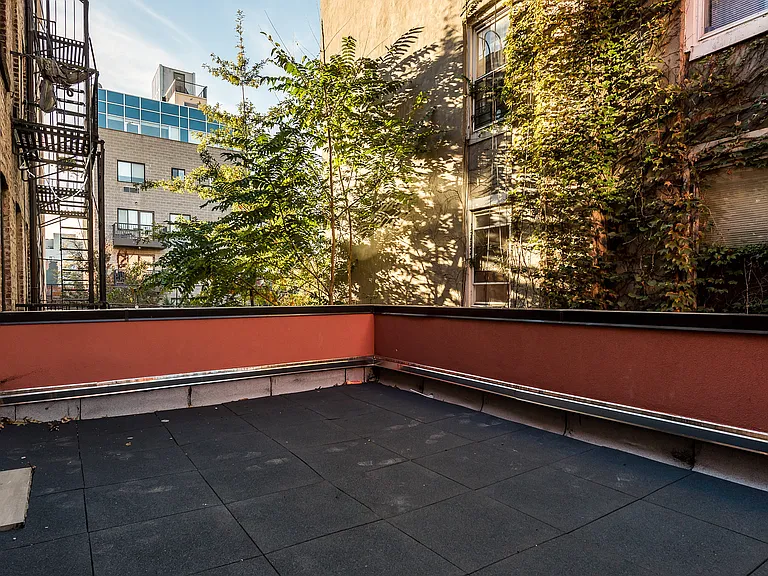595 Myrtle Ave #2C — Photo 10