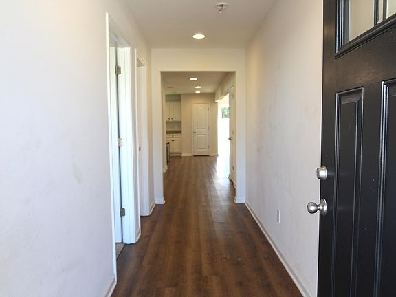 5th image of 155 Whitetail Cir