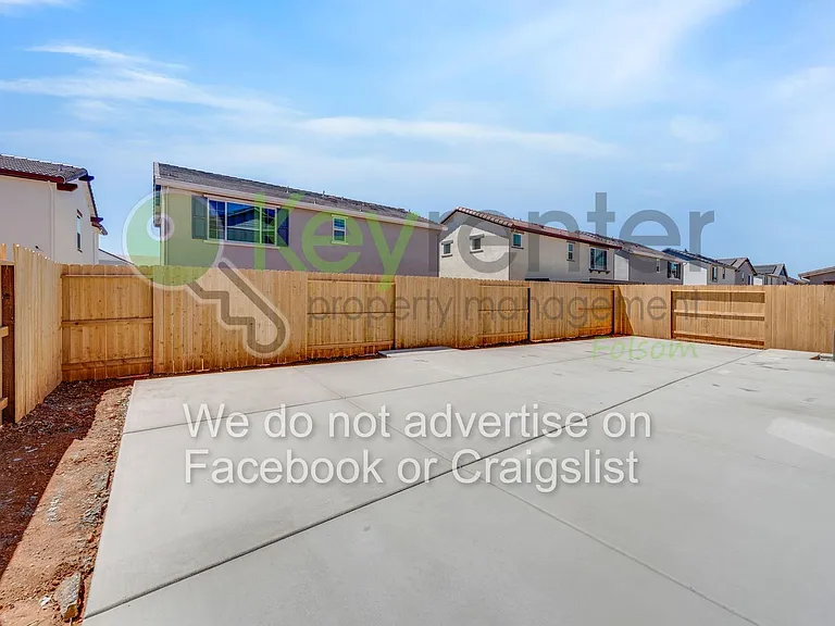7650 Kobuk Valley Cir — Photo 40