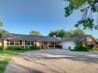 521 N Stratford Rd, Wichita, KS 67206