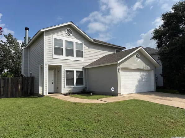 375 STONE PT, New Braunfels, TX 78130