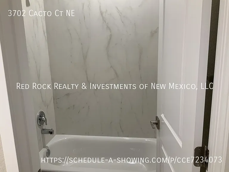 3702 Cacto Ct NE — Photo 12