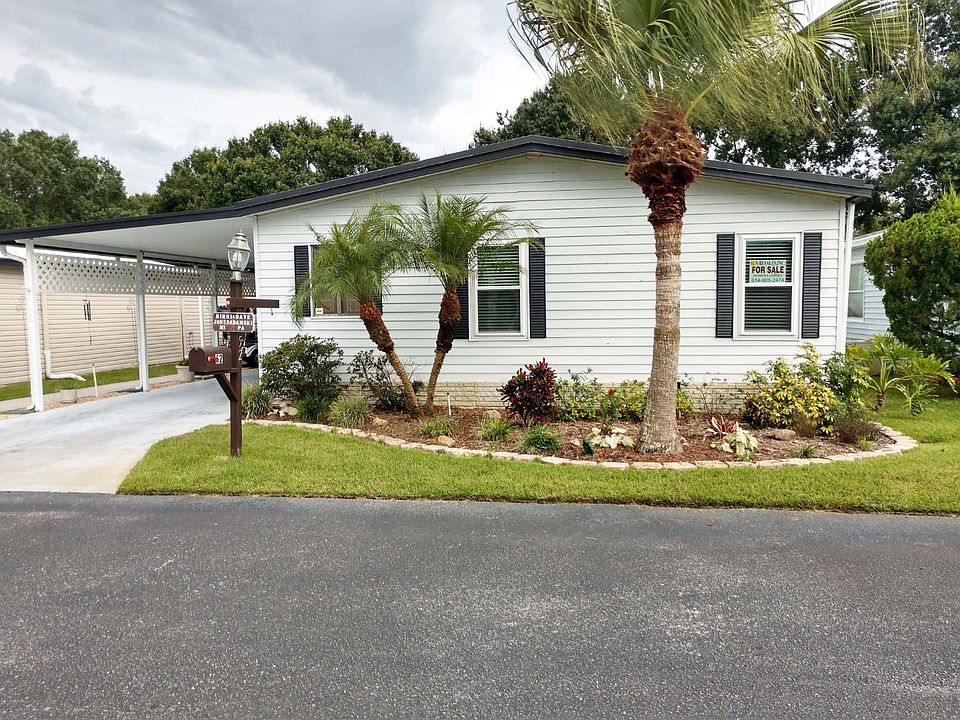 1st image of 52 Greenview Dr
