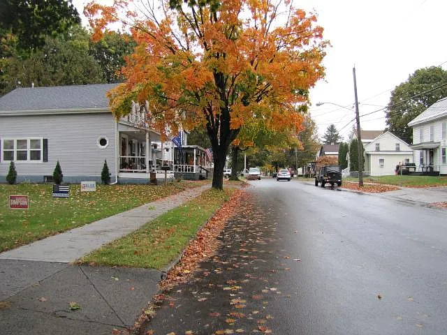 36 Cherry St — Photo 3