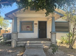 1901 South Broadway, Santa Ana, CA 92707