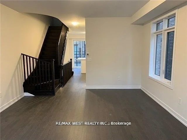4 bed, $3,600 — Photo 4