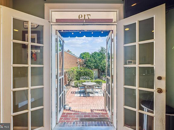 5th image of 719 Gibbon St