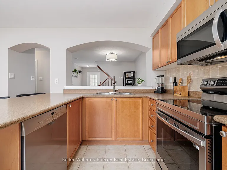926 Burrows Gate — Photo 10