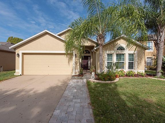2nd image of 12917 Lake Vista Dr