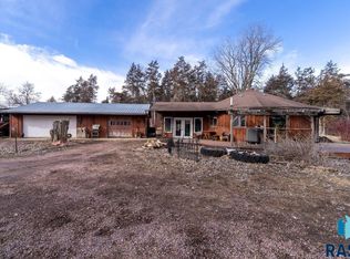 25250 482nd Ave, Garretson, SD 57030