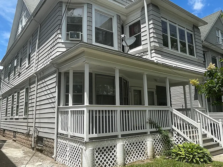 296 Shelton Ave #1 — Photo 2