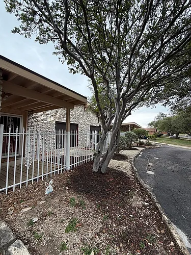 119 Sunnyland Dr #1 Photo 1