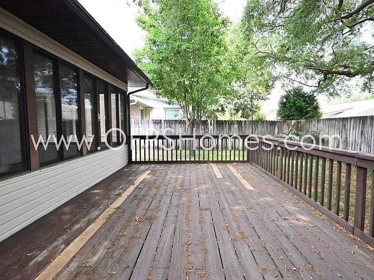 3934 Balsam Dr — Photo 43
