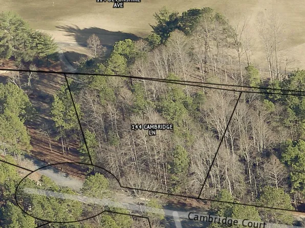 144 Cambridge Ln, West End, NC 27376