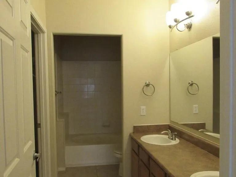 600 W Grove Pkwy #1024 — Photo 11