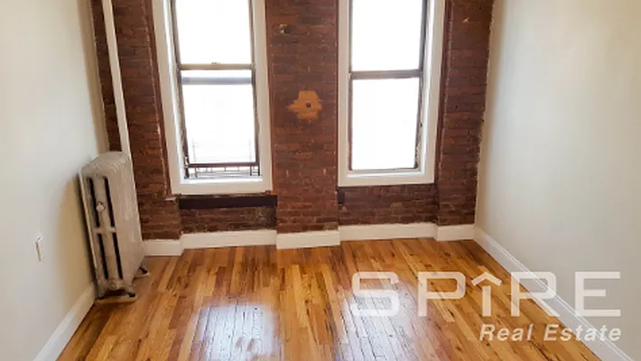 Rented by Spire Group | media 9