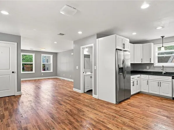 91 Niagara St, Providence, RI 02907