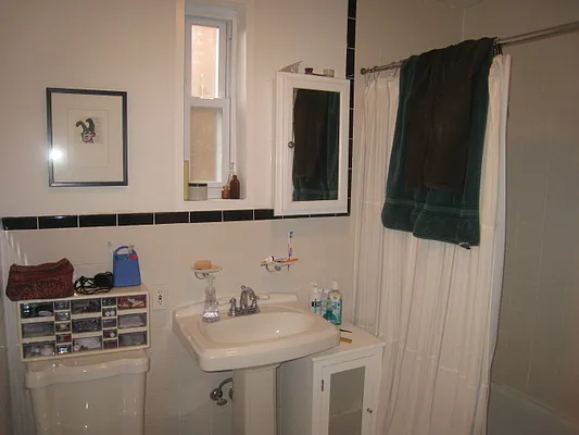 Rented by Alta Real Estate | media 63