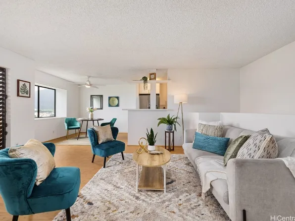 46-049 Aliianela Pl APT 1715, Kaneohe, HI 96744