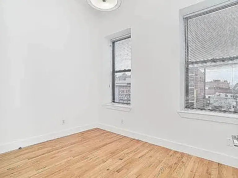 200 E 116th St #3N — Photo 6
