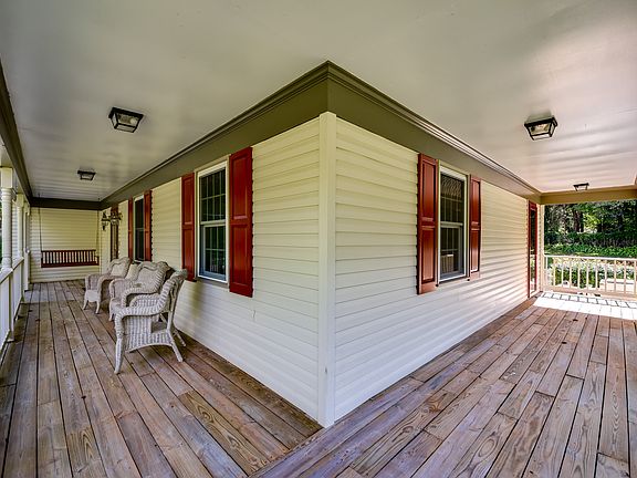 4th image of 7394 Terranova Dr