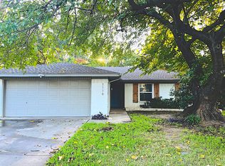 1116 Shufford St, Irving, TX 75060