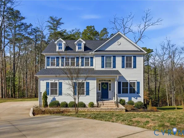 11111 Royal Ln, Providence Forge, VA 23140