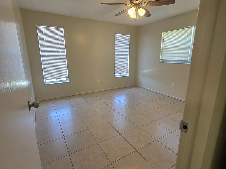 145 Pinellas Way N #6 — Photo 14