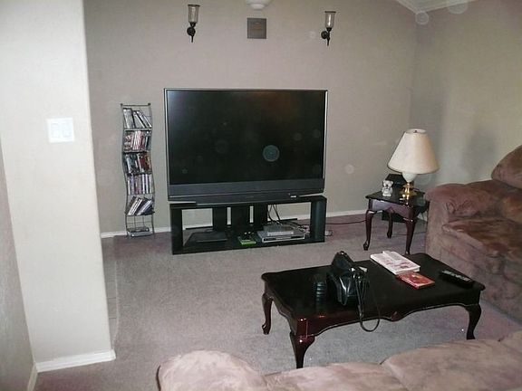 3rd image of 5104 NW Liberty Ave