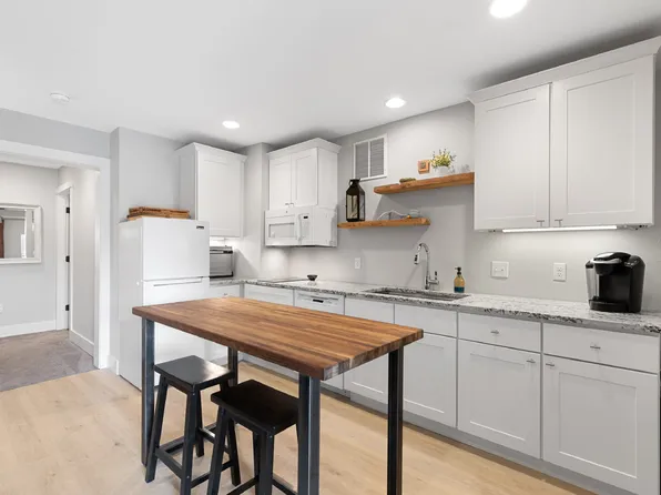 1 bed, 1.0 bath, 565 sqft, $2,000, 4579 Cascade St, Bozeman, MT 59718