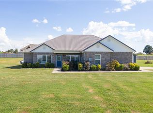 21243 206th St, Spiro, OK 74959