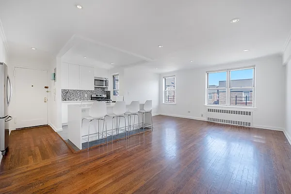 Rented by Lexington Real Estate Group | media 1