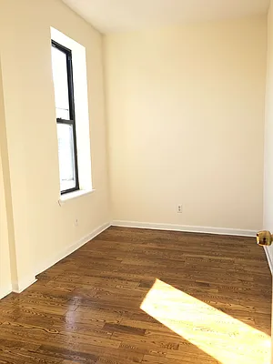 Rented by Lang Realty LLC | media 12