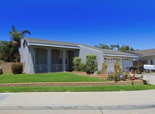 20461 Regal Cir, Huntington Beach, CA 92646