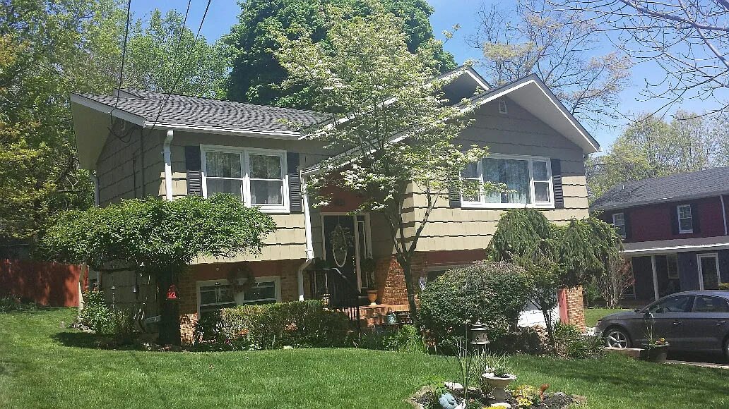 204 Woodbridge Ave photo 1
