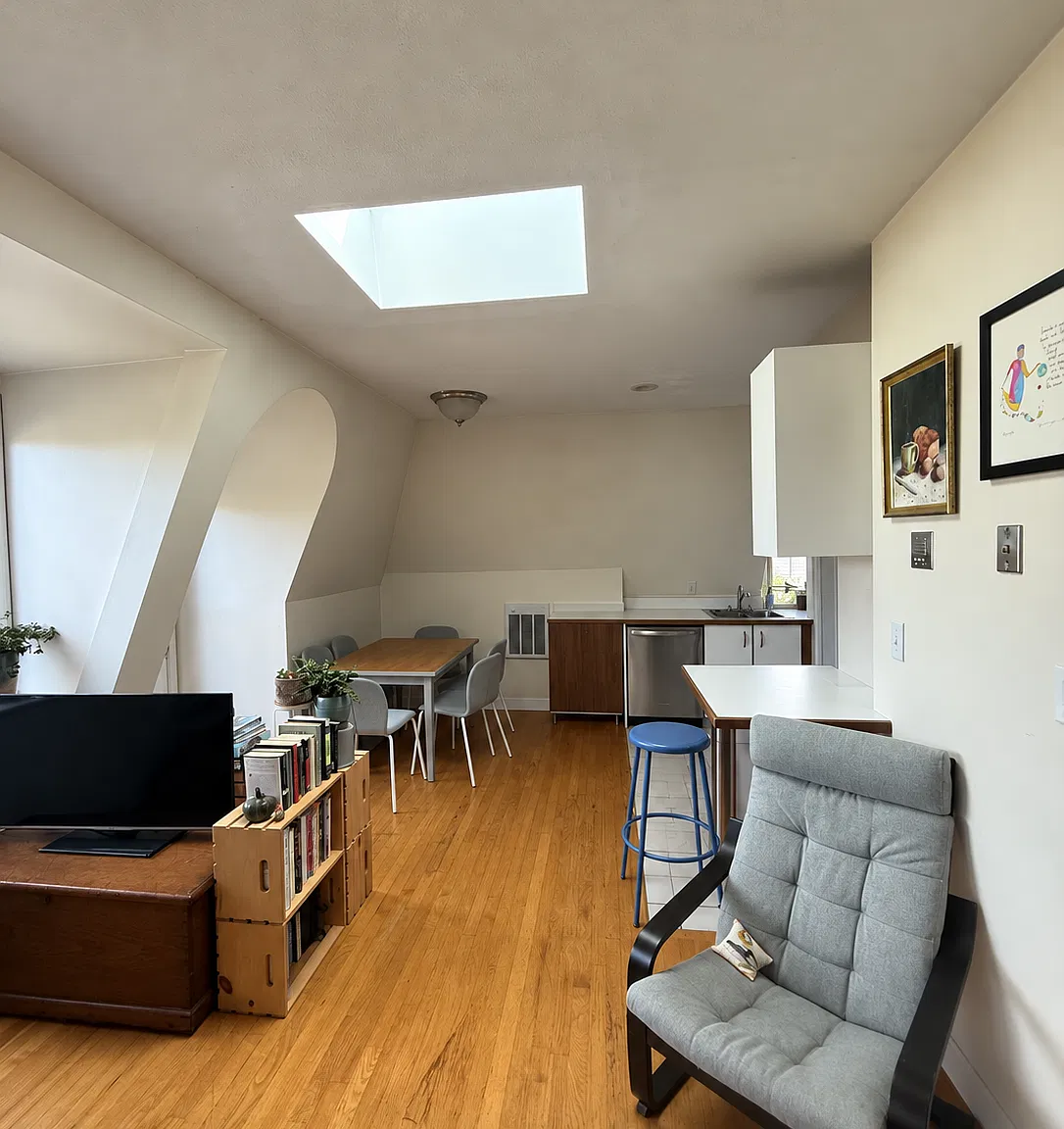 26 Millmont St — Photo 3