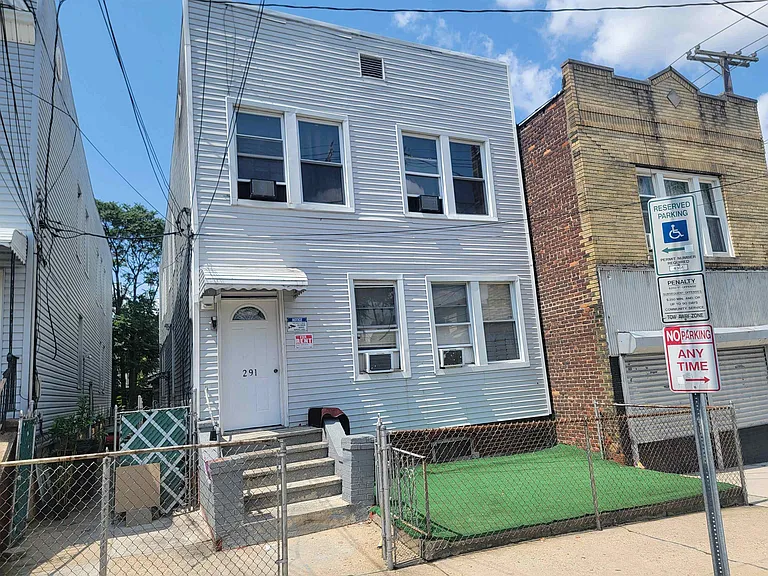 291 Cator Ave #3 — Photo 11